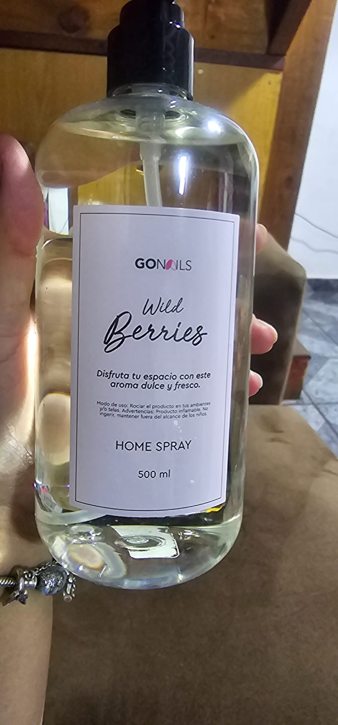 Customer photo review of Home Spray - Wild Berries