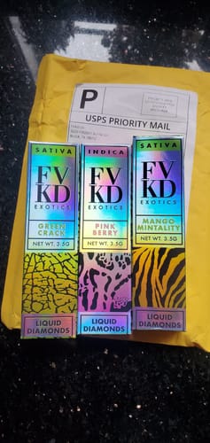 Customer photo review of FVKD LIQUID DIAMONDS DISPOSABLE | 3.5G*