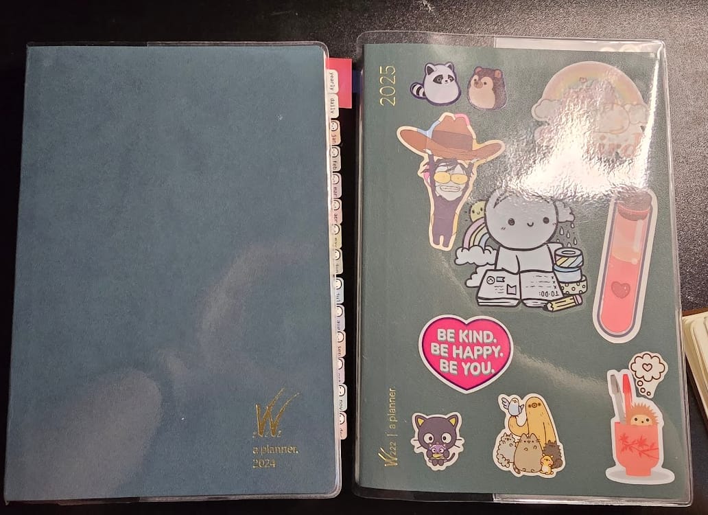 Customer photo review of Vinyl Clear Cover | Weekly Planner | All-in-One | 576