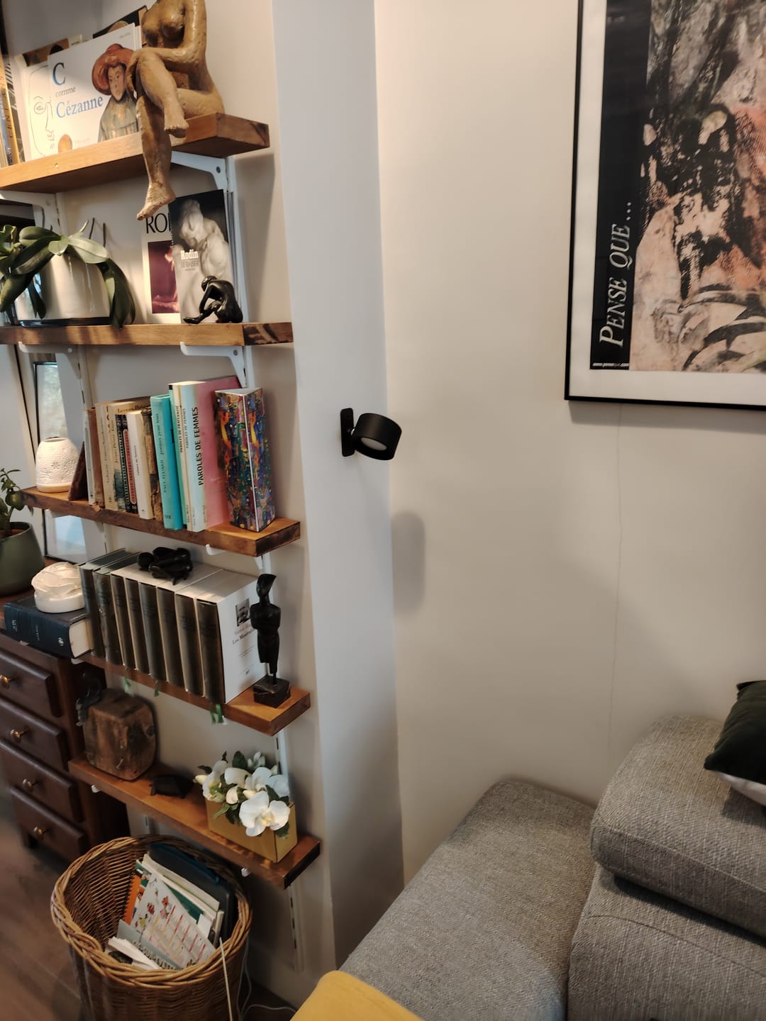 Customer photo review of Lampe sans fil Orientable Portative