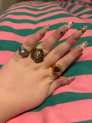 Customer photo review of Queen Of Hearts Gold