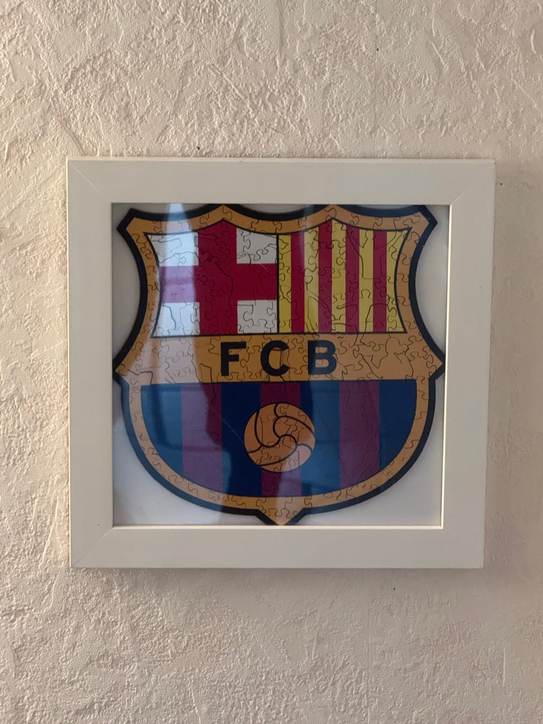 Customer photo review of FC Barcelona® Logo - Holzpuzzle
