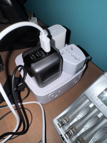 Customer photo review of UGREEN Nexode RG 65W USB-C GaN Charger