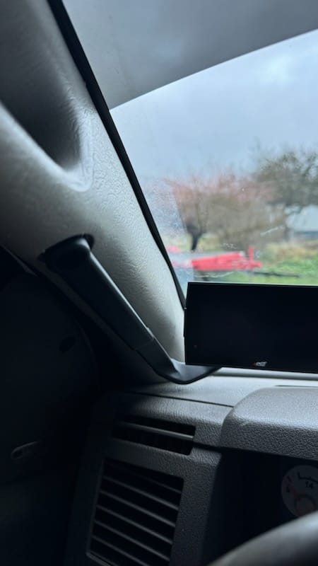 Customer photo review of 2006-2009 Cummins CTS3 Pillar Display Mount (38600)