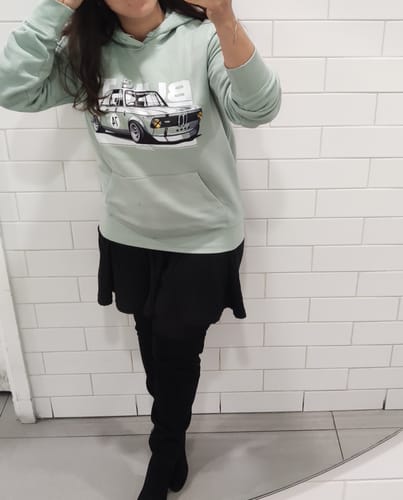 Customer photo review of BUILT | HOODIE