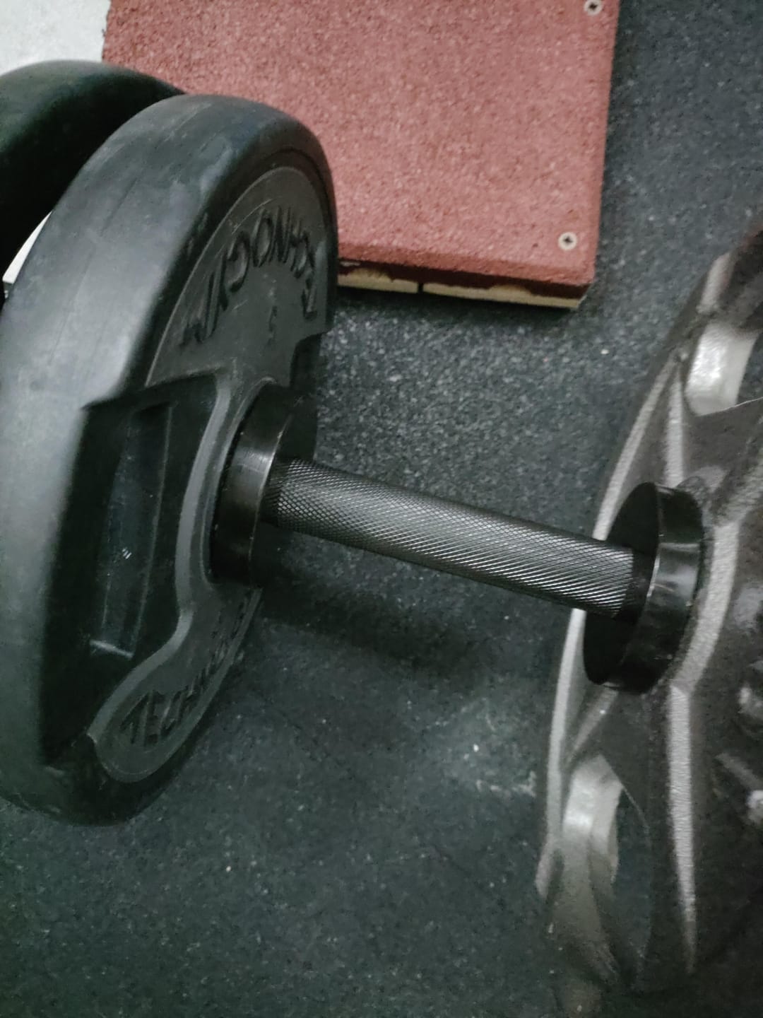 Customer photo review of Olympic Dumbbell Handle with Rotating Sleeves