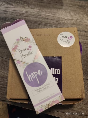 Customer photo review of Kit 3 Perfumes para cabello