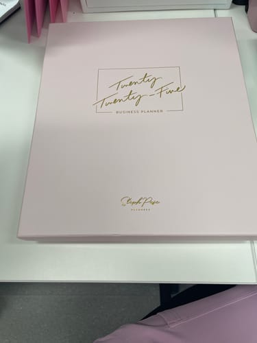 Customer photo review of 2025 Business Planner - Blush