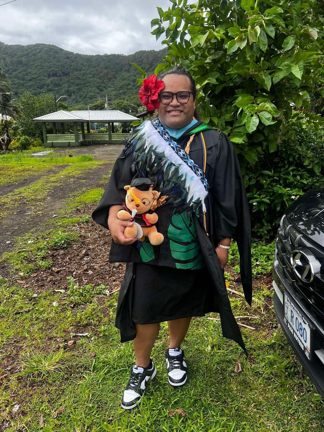 Customer photo review of White and Paua Blue Short Maori Korowai