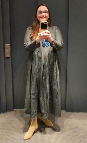 Customer photo review of Robe Louisa - jean de coton noir