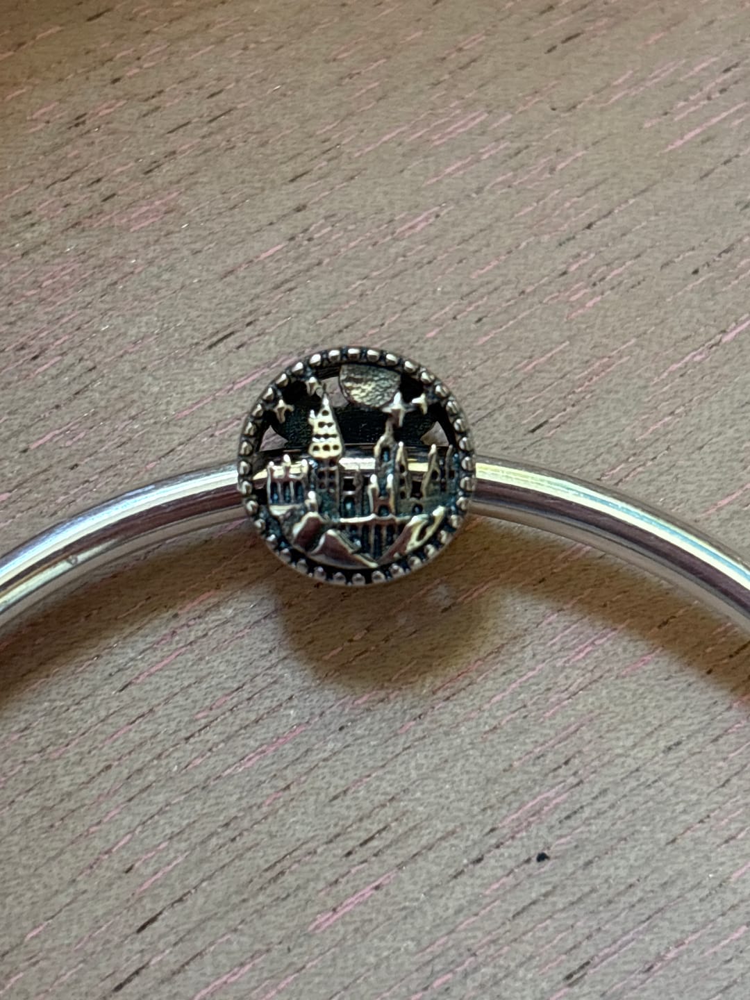 Customer photo review of Charm Castillo Hogwarts "Mundo Magico"