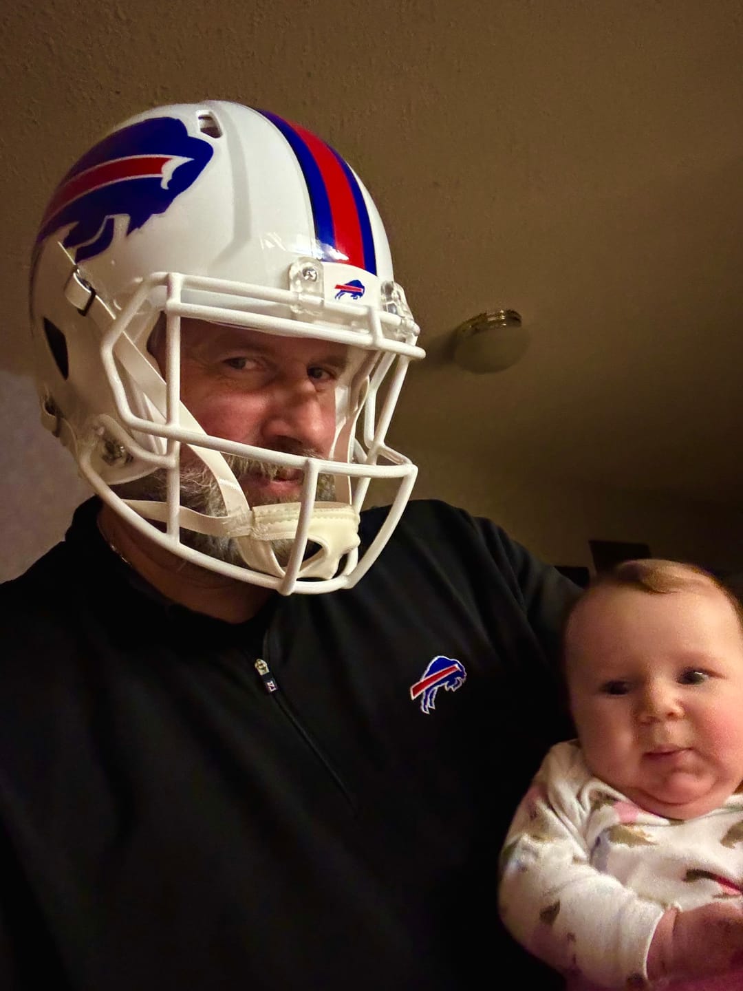 Customer photo review of Buffalo Bills Riddell Speed Authentic Helmet