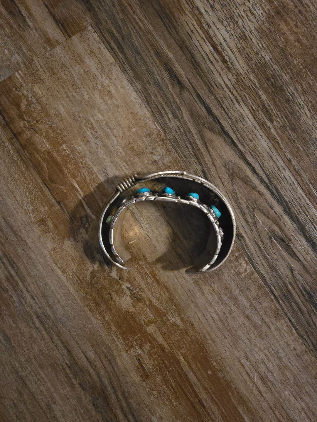 Customer photo review of Old Pawn Navajo Sterling Silver & Kingman Turquoise Cuff Bracelet