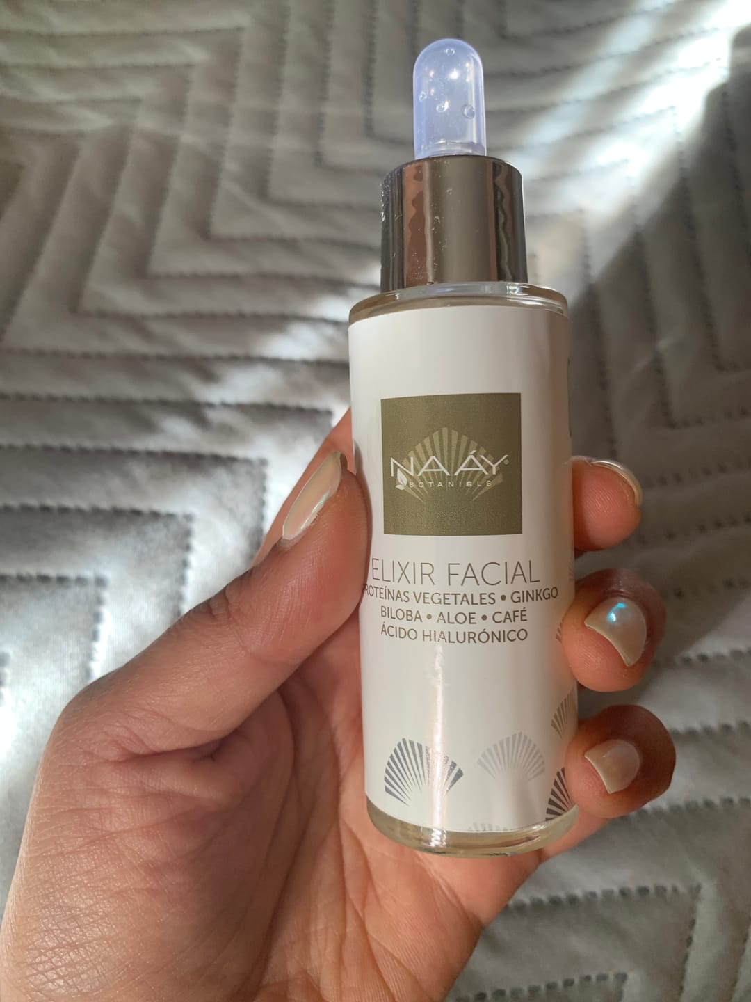 Customer photo review of Elixir facial de Ácido Hialurónico