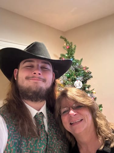 Customer photo review of Christmas Green Red White Snowflake Crutches Silk Men Vest Hanky Cufflinks Tie Set