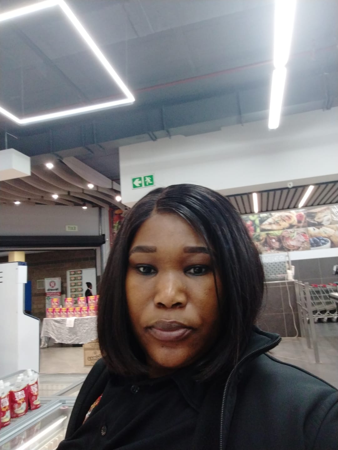 Customer photo review of Peruvian 5x5 Lace Wig - Straight 10 Inch