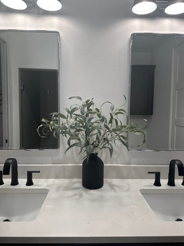 Customer photo review of Faux Arrangement - Willow Eucalyptus & White Berry