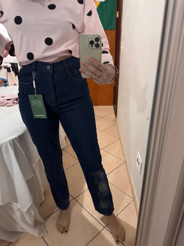 Alexandre P. review of Calça Jeans Mom Jequitibá Azul Médio image 1 out of 2