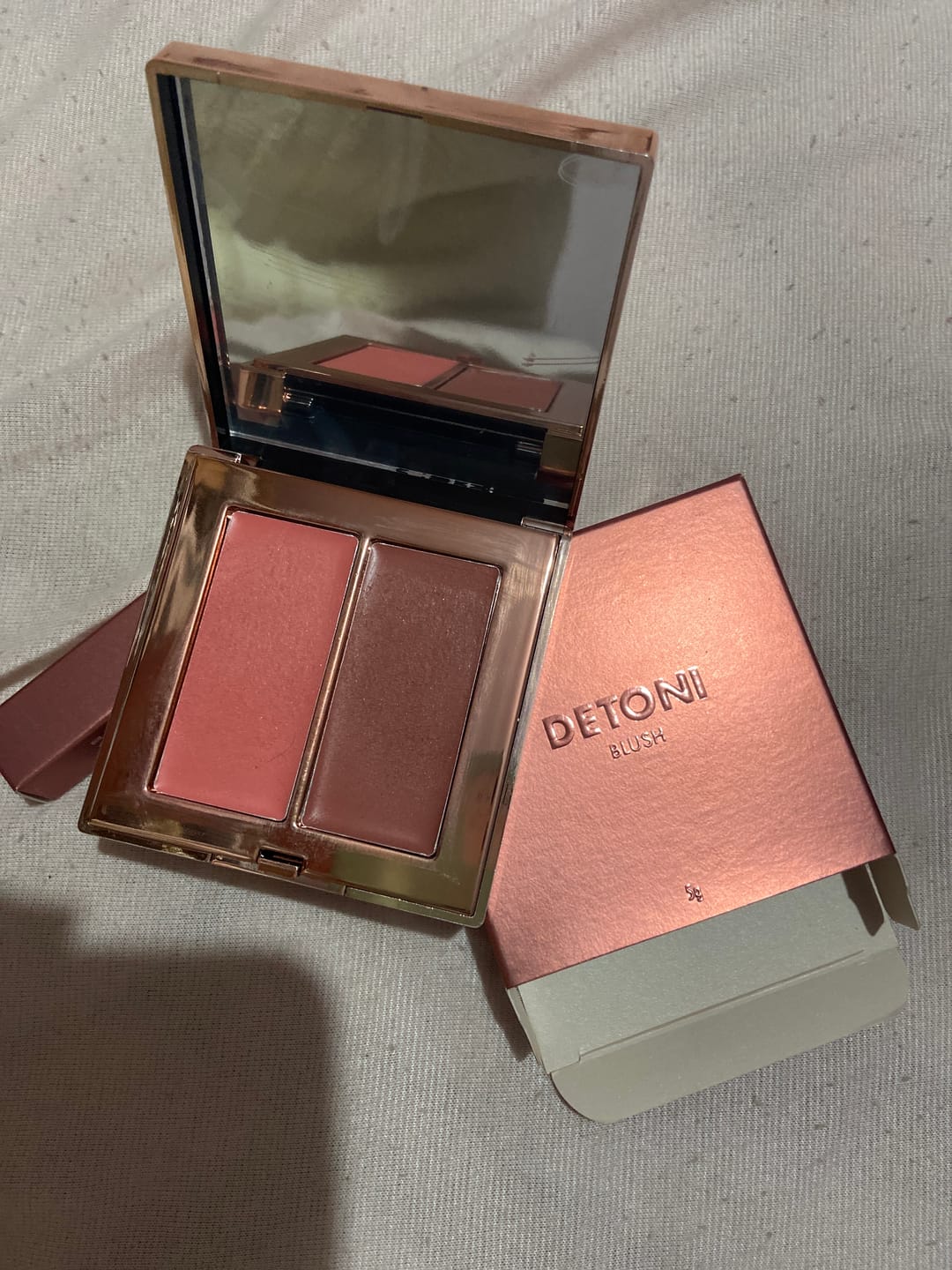 Customer photo review of KIT ICONIC LIPS | 200 NATURAL ROSE