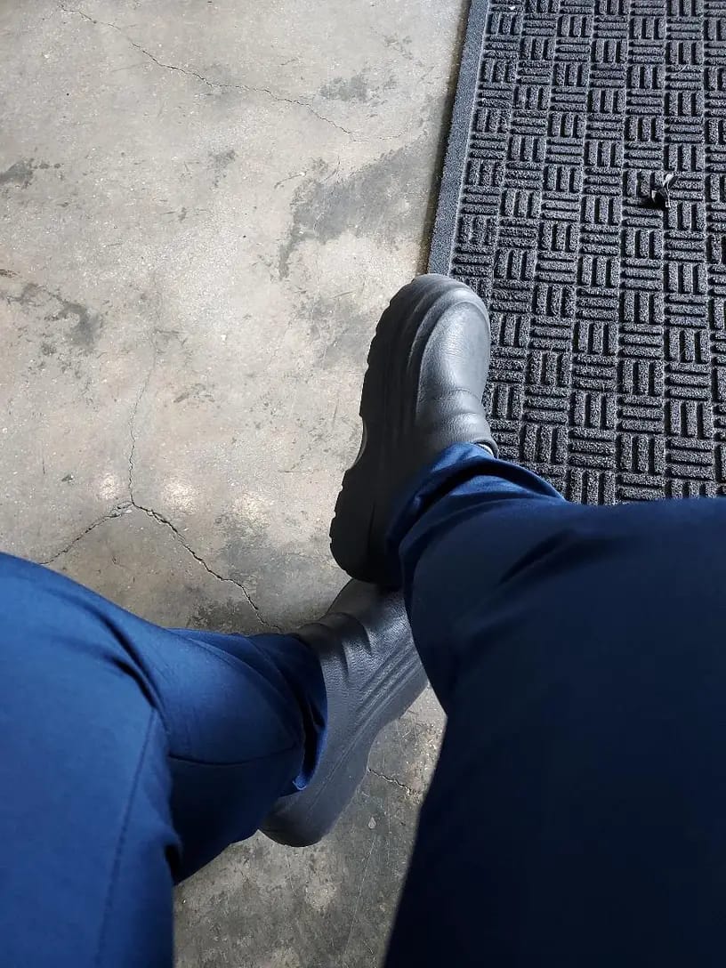 Customer photo review of Torrey Classic - Healthy & Non-Slip Comfort Clogs
