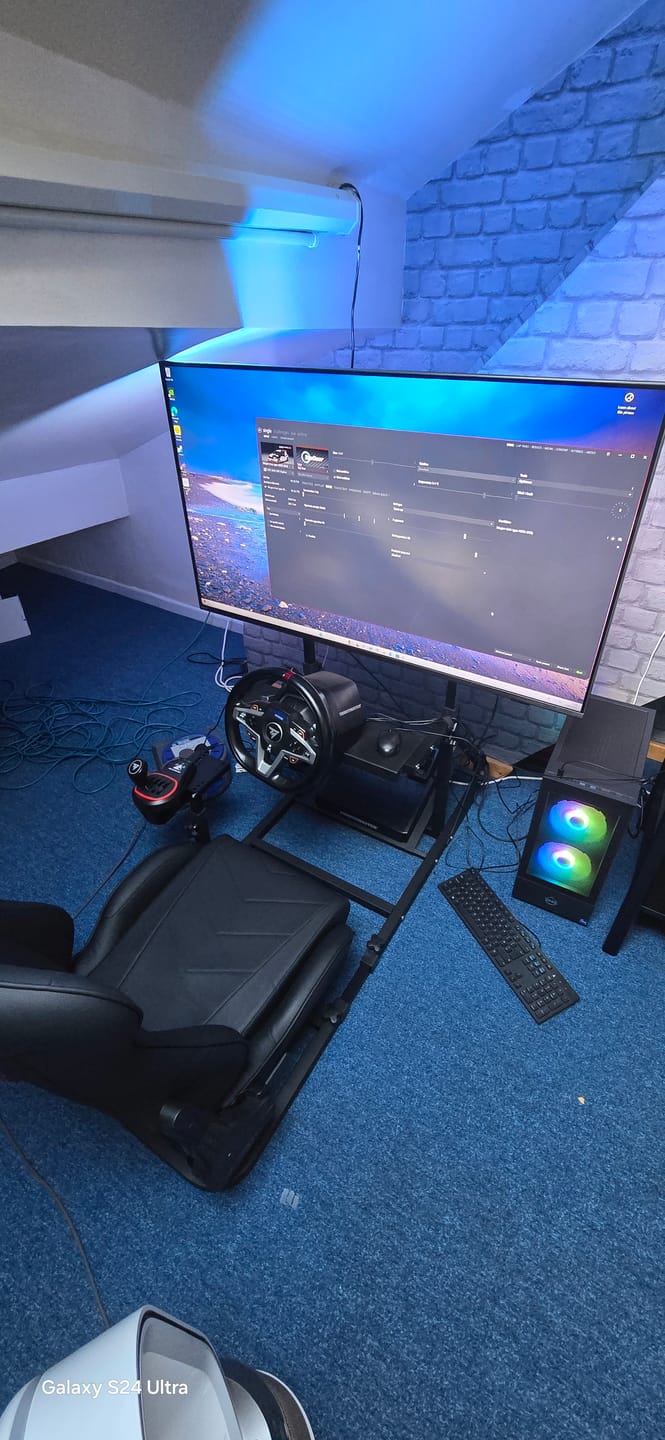 Customer photo review of ART Simulator Single Monitor Mount