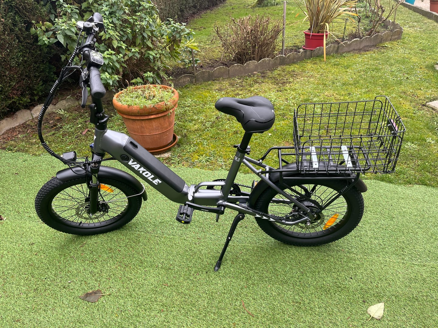 Customer photo review of Vakole Bike Lock Steel Five-digit Code Anti-theft 1.72CM Bold Cable Password Lock