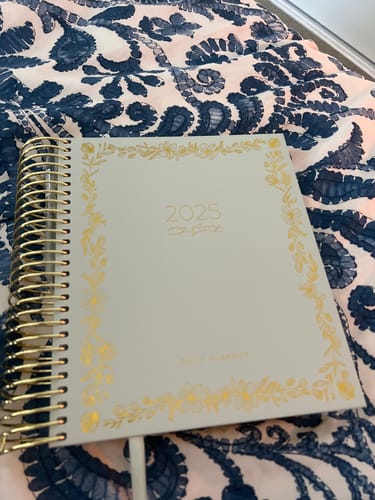 Customer photo review of 2025 Daily Planner + Luxe Pen - Vintage Sage - Ltd Edition