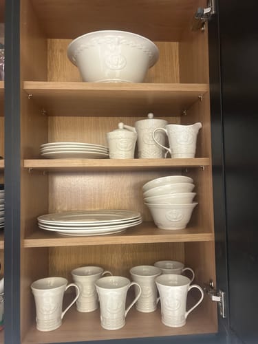 Customer photo review of Belleek Classic Claddagh 10oz Mug Pair