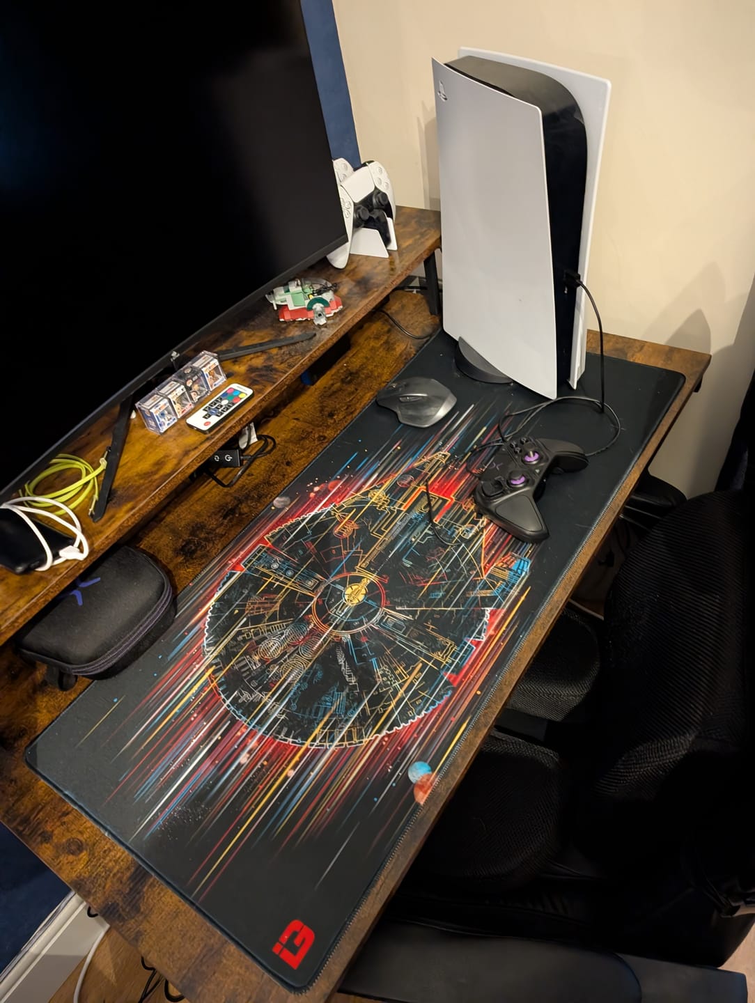 Customer photo review of The Neon Falcon