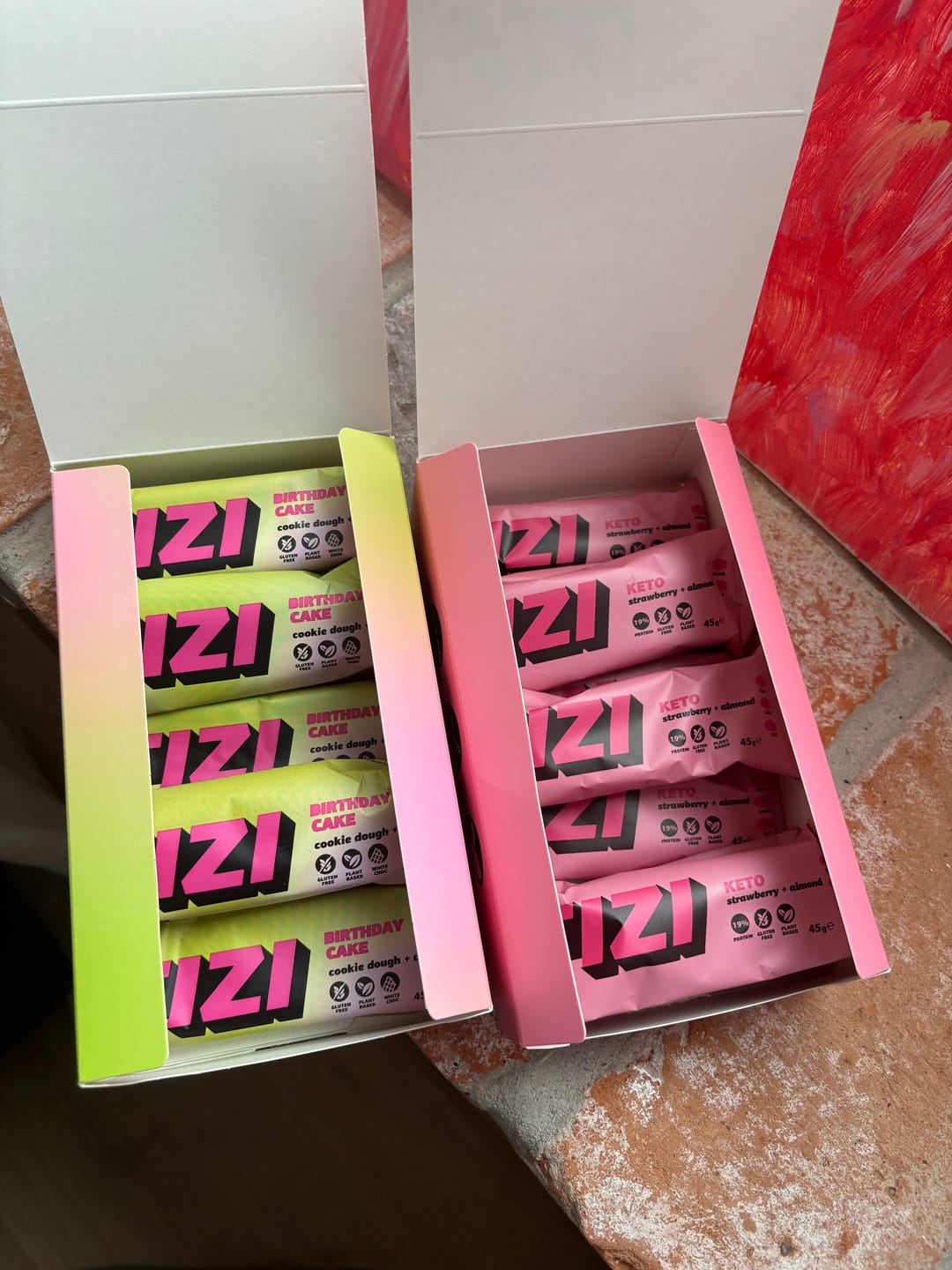 Customer photo review of KETO BATON PROTEINOWY "STRAWBERRY + ALMOND" 10X45G