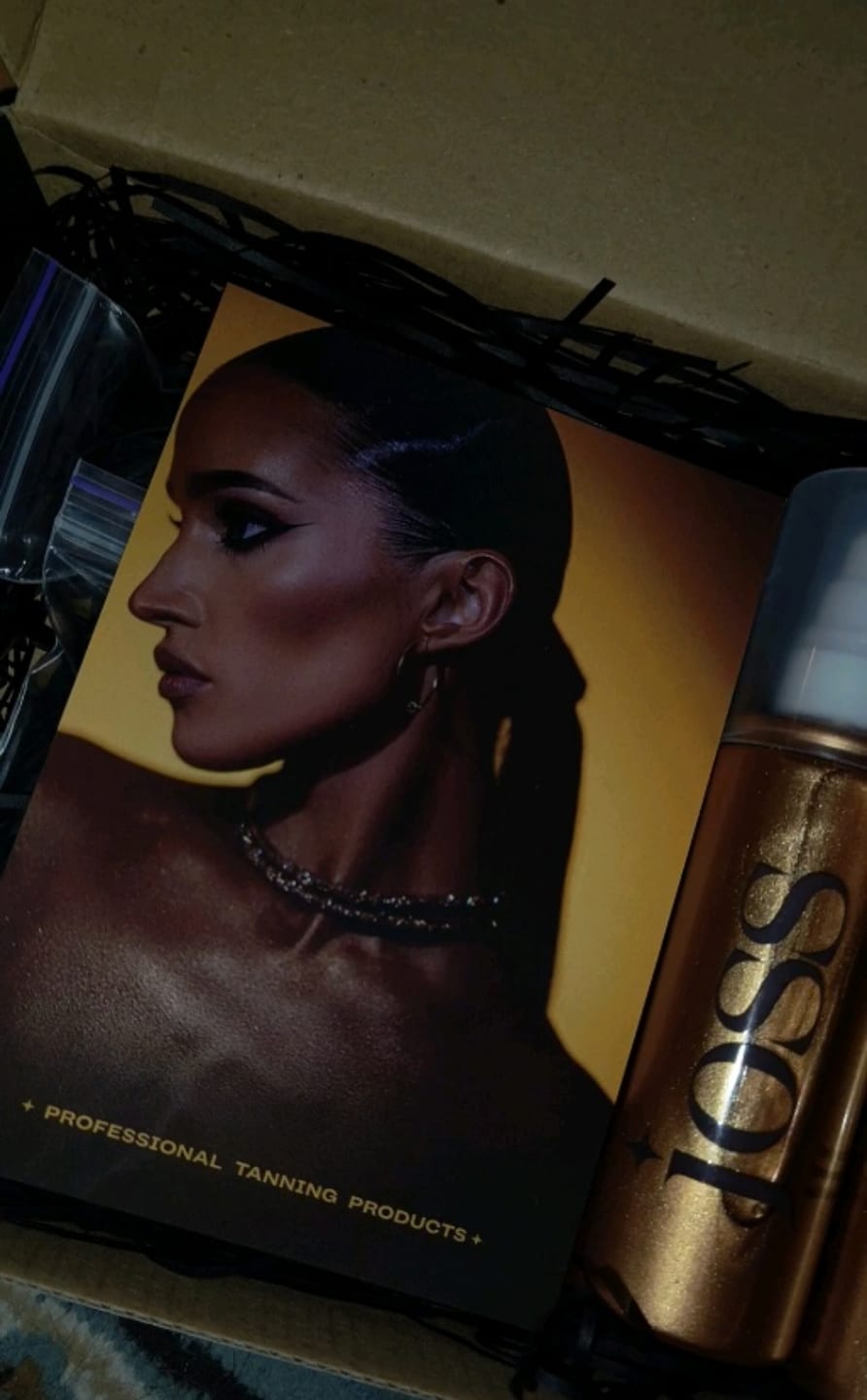 Customer photo review of Liquid bronzer - light tanning effect