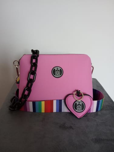 Sara M. review of Pochette image 1 out of 2