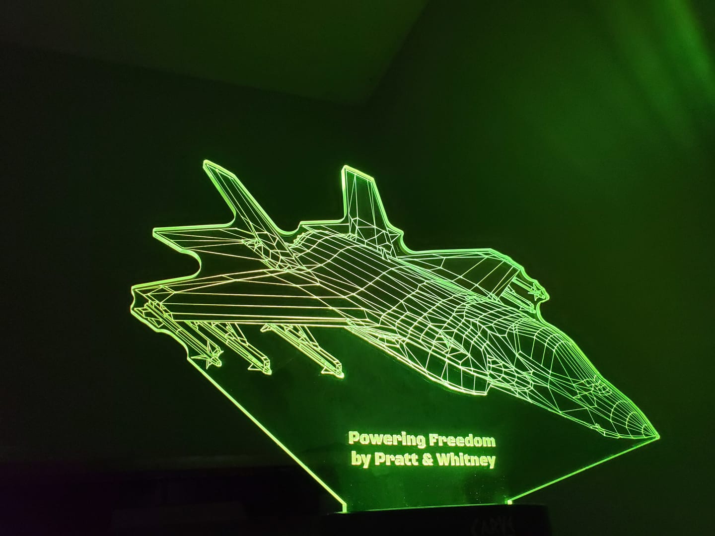 Customer photo review of F-35 Lightning II Multi-Role Fighter Jet - 3D Optical Illusion Lamp