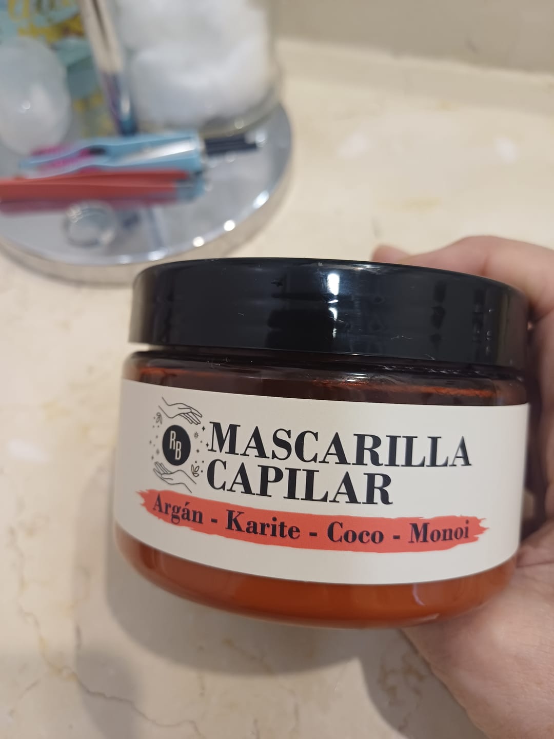 Customer photo review of Mascarilla Capilar Ultra Humectante + REGALO Peineta o Cepillo de Madera