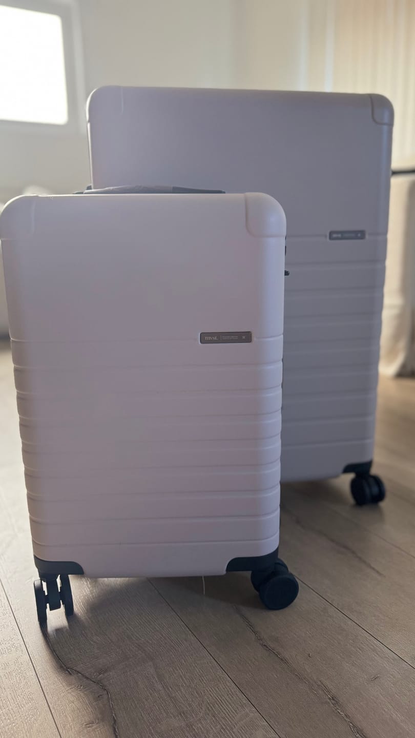 Customer photo review of Essential Collection Suitcase Monica Sand