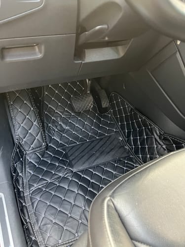 Customer photo review of Auto Fußmatten inkl. Kofferraummatte Maßanfertigung