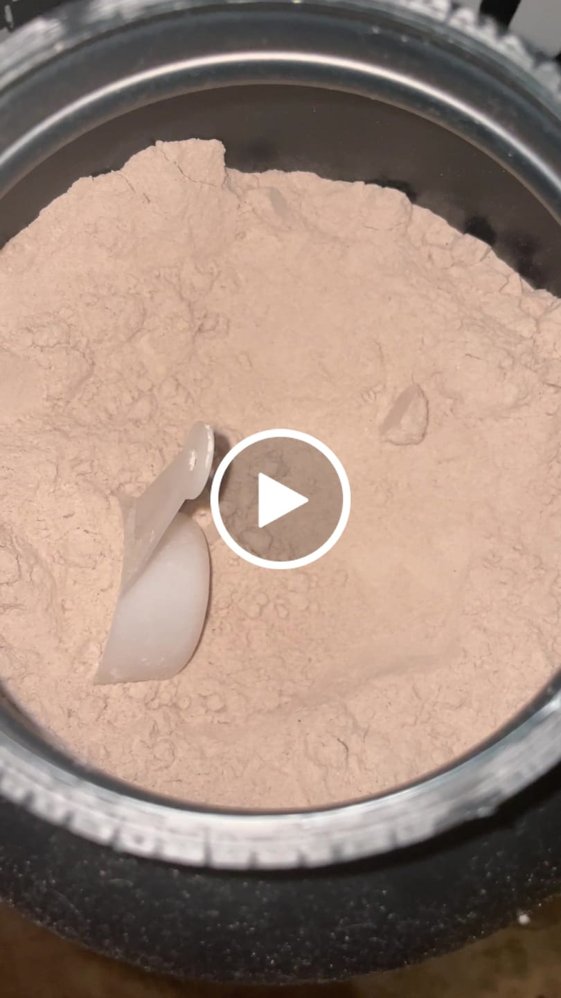 Customer video review of ON™ Serious Mass (2.73 kg)
