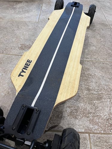 Customer photo review of Tynee® Explorer All Terrain Electric Skateboard