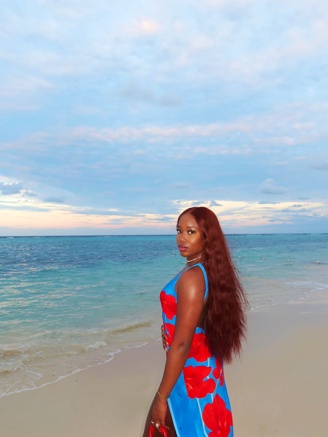 Customer photo review of 5X5 Raw Luxe Straight wigs