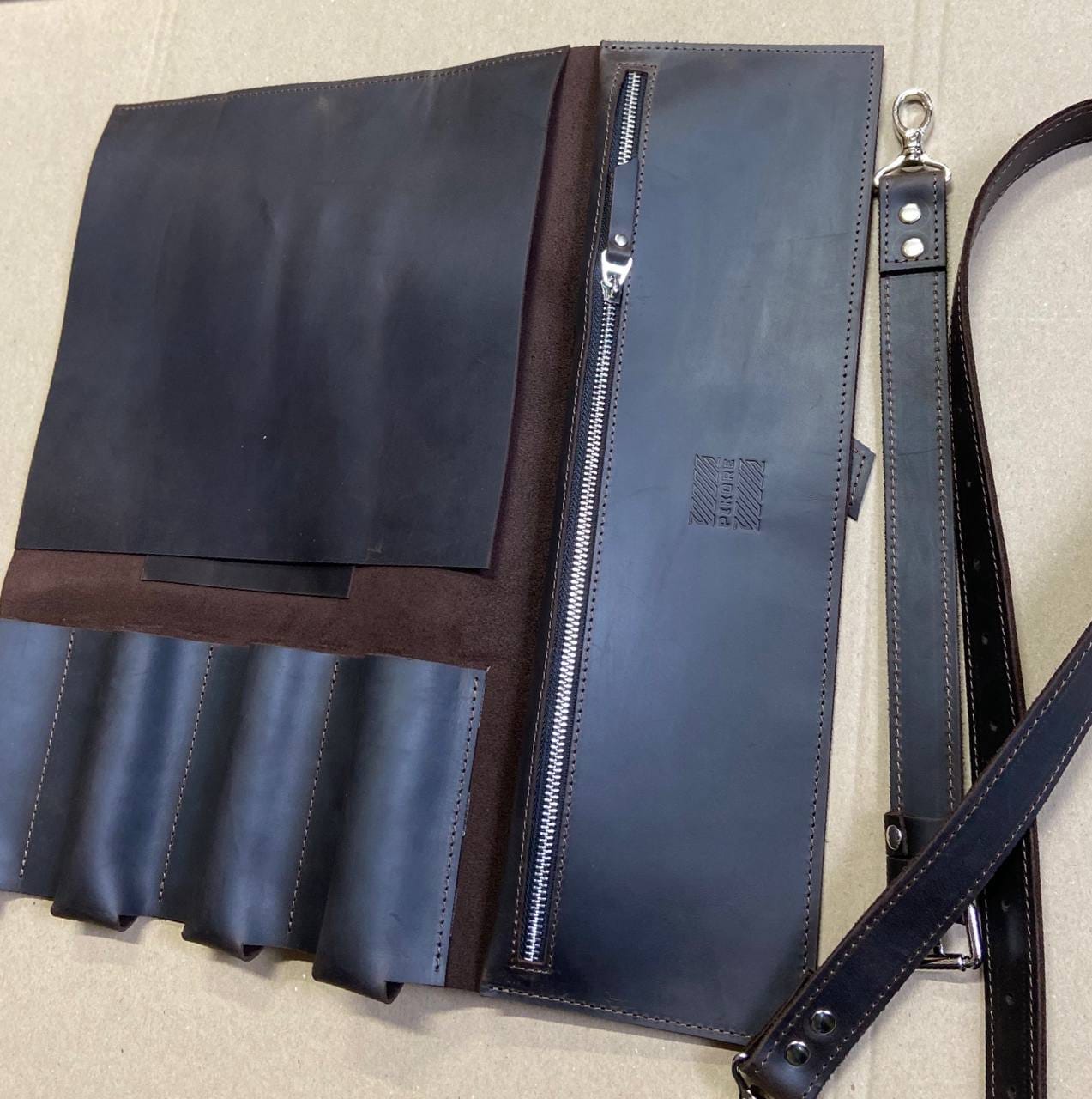 Customer photo review of The Professional's Leather Knife Roll