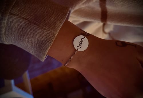 Customer photo review of Armband mit persönlicher Gravur