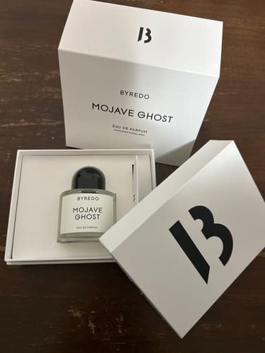 Customer photo review of BYREDO - MOJAVE GHOST