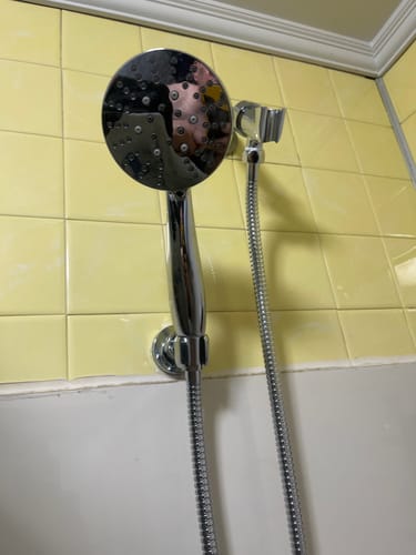 Customer photo review of 3-Spray Handheld Shower Head Set