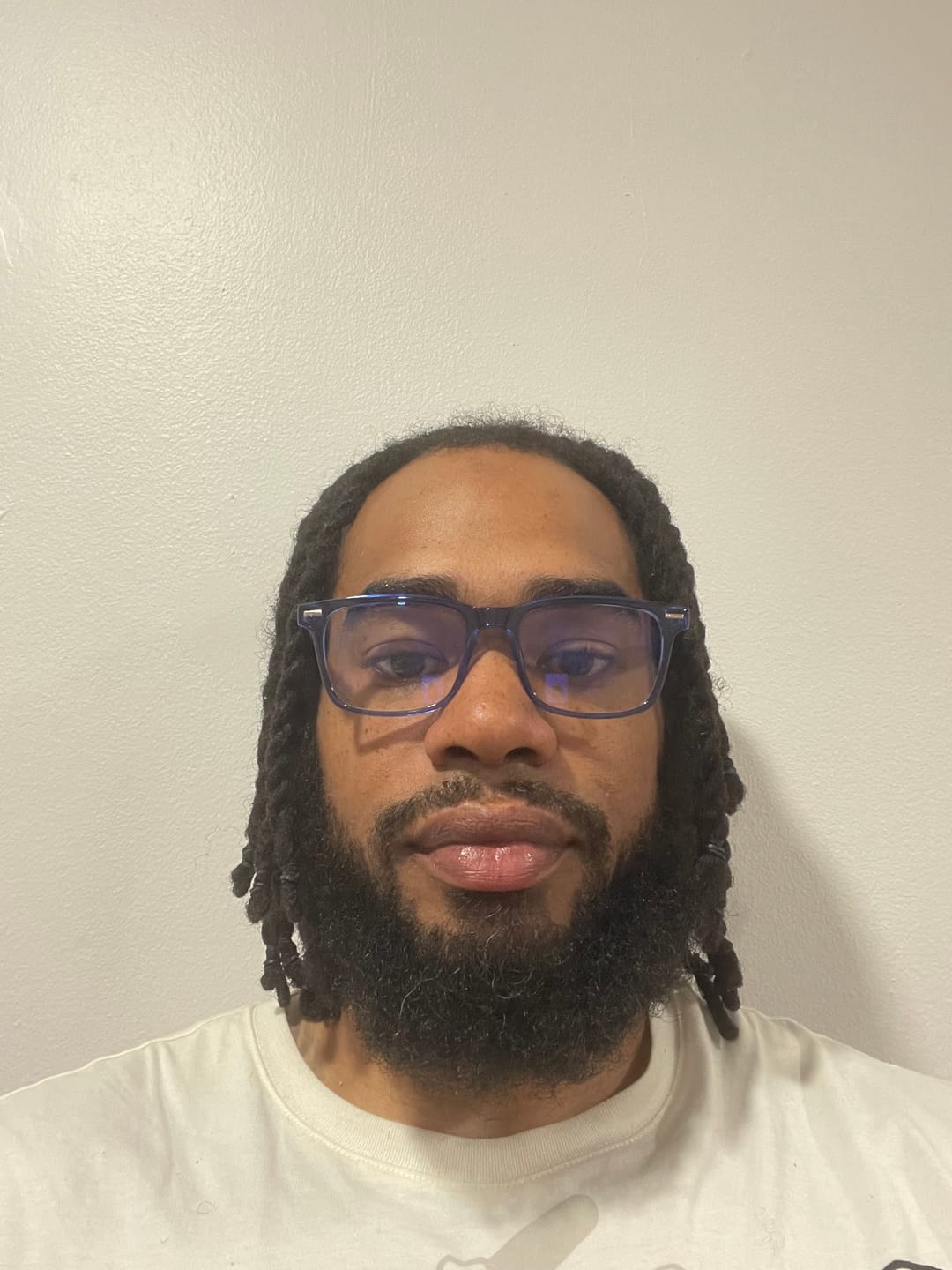Customer photo review of Lumadux Anti Blue Light Glasses