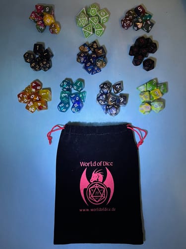 Customer photo review of Mystery Bag of Holding mit 10x7 Kunststoff Würfel