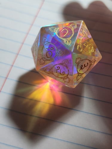 Customer photo review of Hindi Prismatic Glass 30mm d20 - Dice Around the World Collection