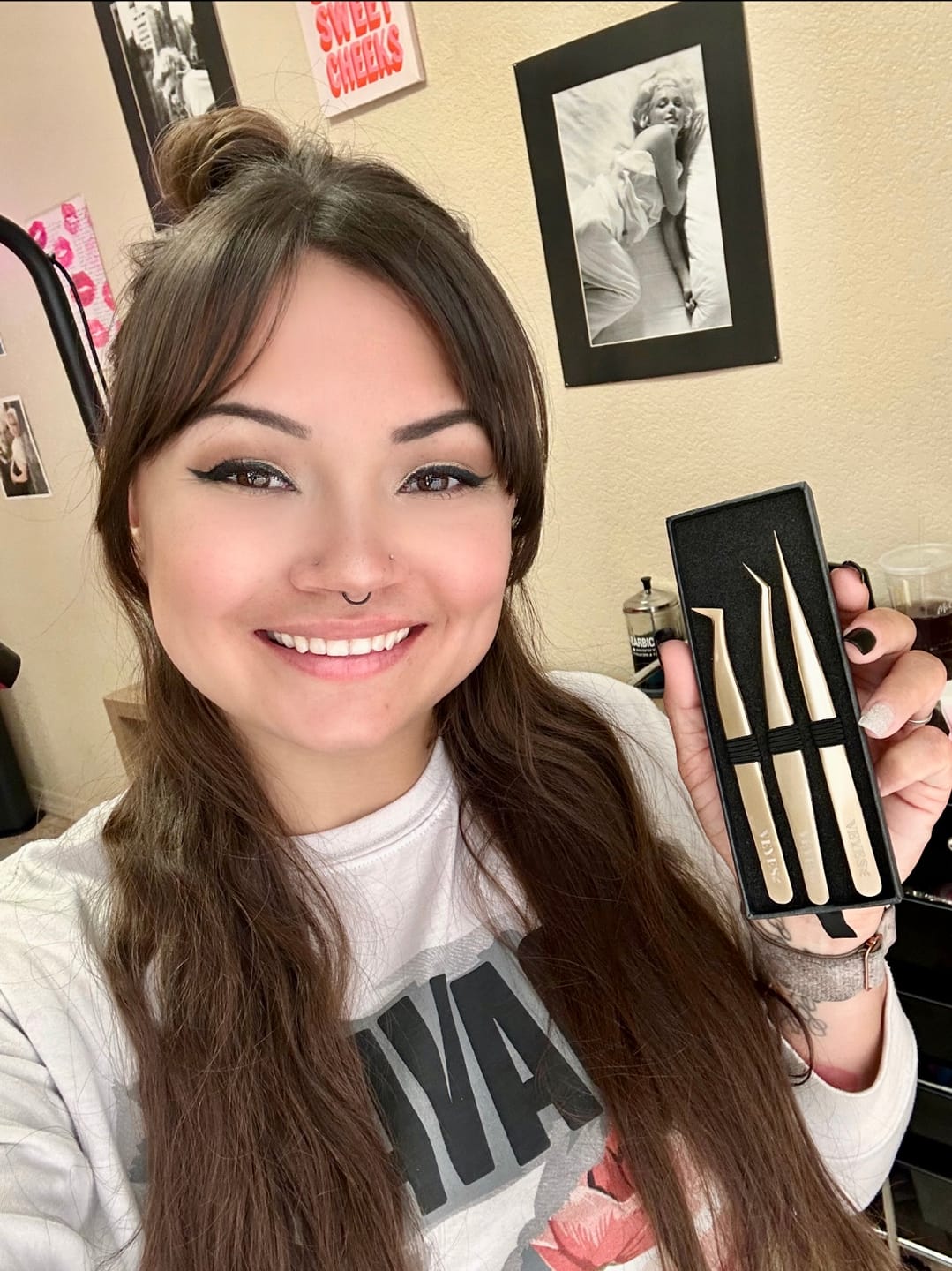 Customer photo review of Luxe Gold Precision Tweezer Trio