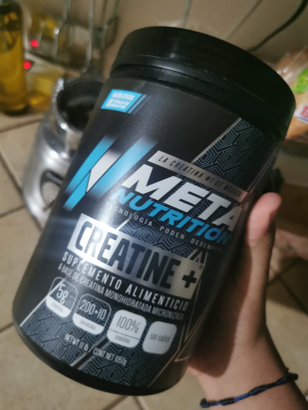 Customer photo review of Creatine+ Meta Nutrition,  200 + 10  servicios GRATIS