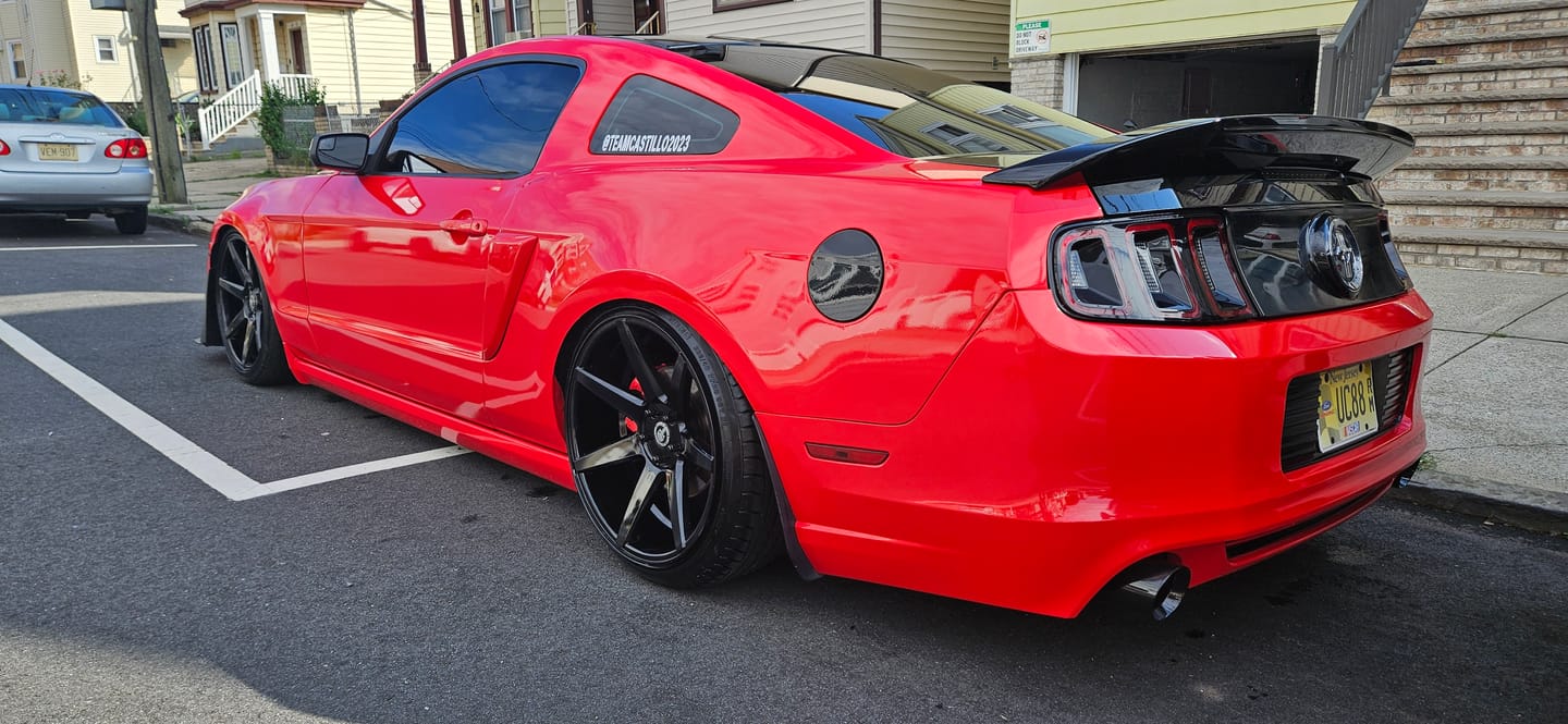 Customer photo review of Super Glossy Piano Black Vinyl Wrap