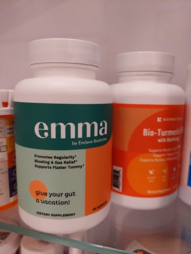 Customer photo review of Emma